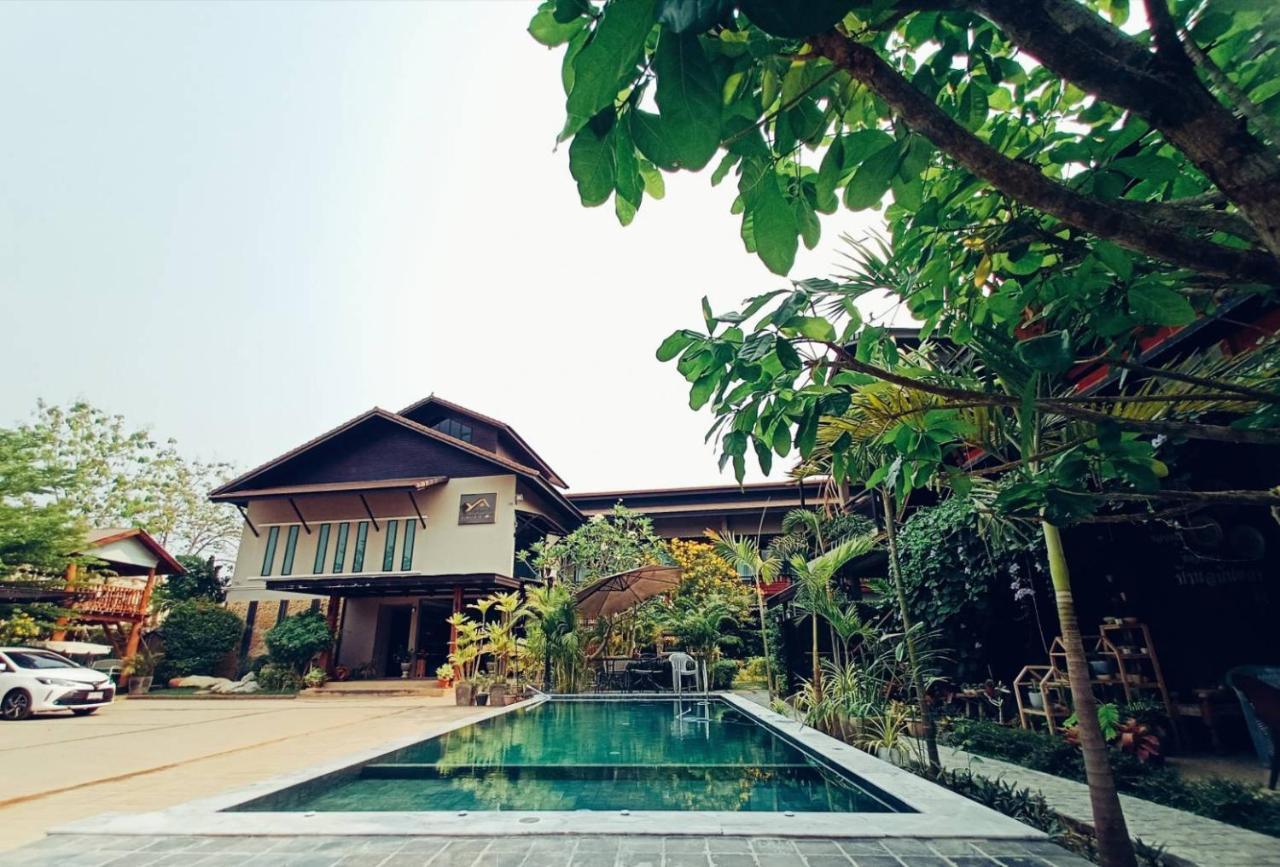 Anantaya Home Phrae Exterior foto